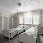 Villa Maalaishuvila Wanha Virkailija Iittala