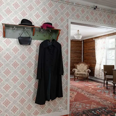 Maalaishuvila Wanha Virkailija Iittala Villa