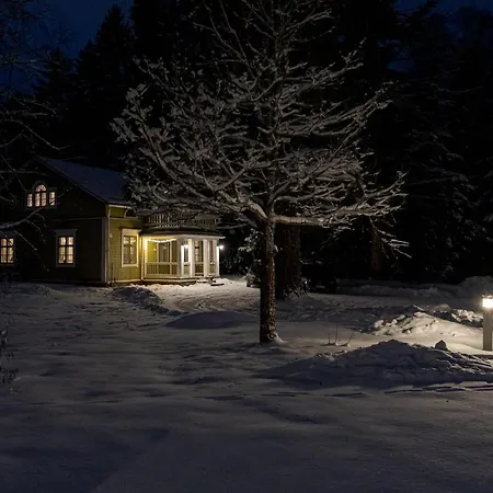 Villa Maalaishuvila Wanha Virkailija Iittala Hämeenlinna