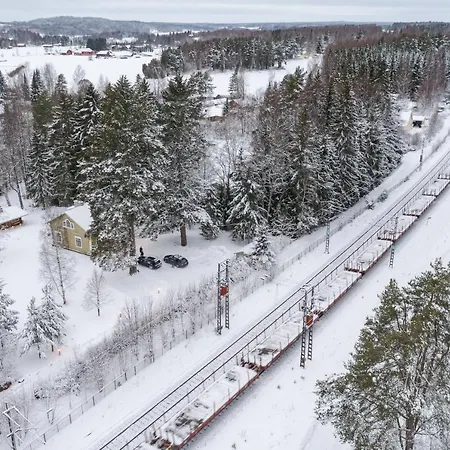 Villa Maalaishuvila Wanha Virkailija Iittala *