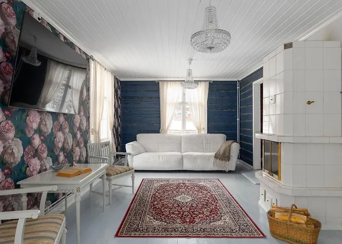 Maalaishuvila Wanha Virkailija Iittala Villa *